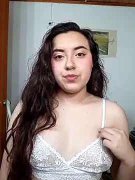 Emi chik online show from 19, 10, 2025