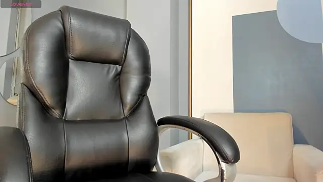 KatieNolan 1 online show from 13, 3, 2026