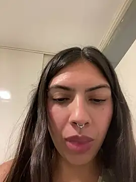 Snapshot of Argentiiniita chatting on 4, 1, 2025 Argentiiniita online show from 4, 1, 2025