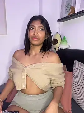 Snapshot of Isabella_fasilier chatting on 25, 1, 2025 Isabella fasilier online show from 25, 1, 2025