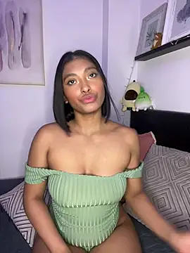 Snapshot of Isabella_fasilier chatting on 13, 2, 2025 Isabella fasilier online show from 13, 2, 2025