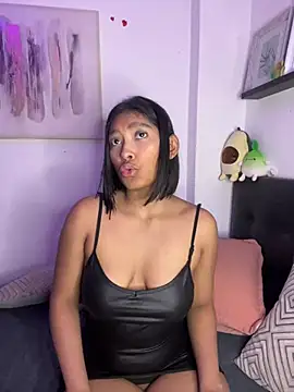 Snapshot of Isabella_fasilier chatting on 10, 3, 2025 Isabella fasilier online show from 10, 3, 2025