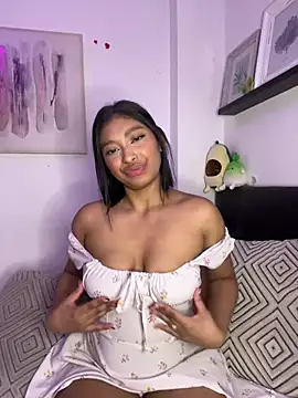 Snapshot of Isabella_fasilier chatting on 14, 3, 2025 Isabella fasilier online show from 14, 3, 2025