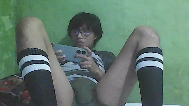 Snapshot of ruygw chatting on 19, 10, 2025 ruygw online show from 19, 10, 2025