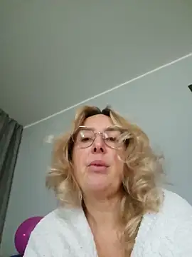 MariaRichi  online show from 11, 2, 2026