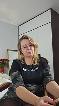 MariaRichi  online show from 12, 3, 2026