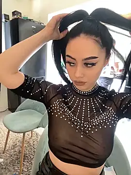 Snapshot of Gya_Rue chatting on 14, 3, 2025 Gya Rue online show from 14, 3, 2025