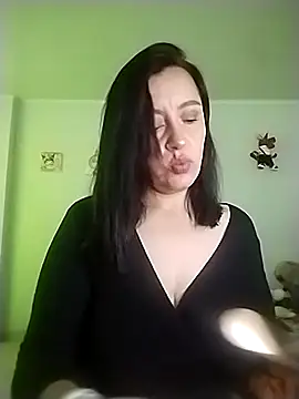 Snapshot of hailey85 chatting on 16, 11, 2025 hailey85 online show from 16, 11, 2025