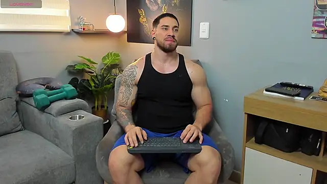 Giorgio-Leone online show from 12, 4, 2026