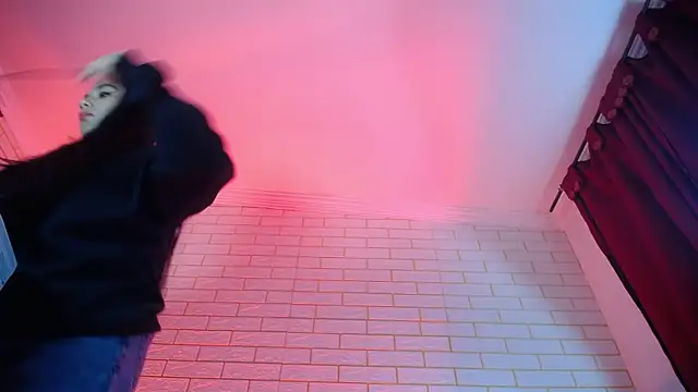 Snapshot of NYX1126 chatting on 15, 4, 2026 NYX1126 online show from 15, 4, 2026