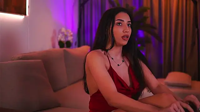 Snapshot of GinaValentinna chatting on 7, 3, 2025 GinaValentinna online show from 7, 3, 2025