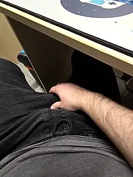 Ibag01 online show from 3, 3, 2025