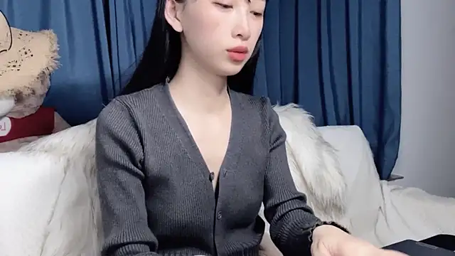 Lili-2 online show from 14, 3, 2026