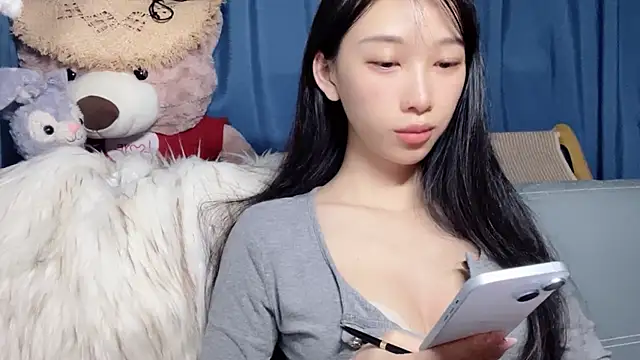 Lili-2 online show from 30, 3, 2026