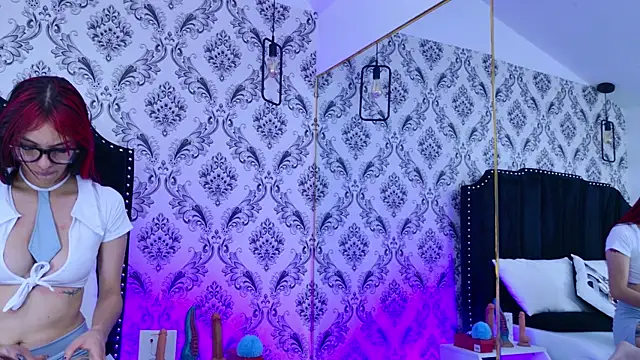 Derieri D online show from 23, 9, 2025