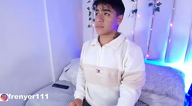 kiing azahell online show from 9, 1, 2025