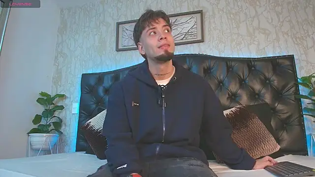 Snapshot of MattDevon chatting on 17, 2, 2026 MattDevon online show from 17, 2, 2026