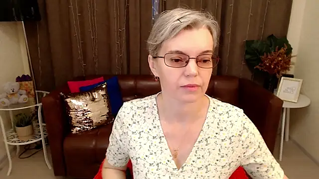 Cutie Erikaa1 online show from 14, 3, 2025