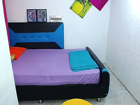 Snapshot of pitbullveryhot chatting on 5, 12, 2024 pitbullveryhot online show from 5, 12, 2024