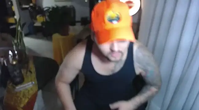 Snapshot of pitbullveryhot chatting on 19, 2, 2025 pitbullveryhot online show from 19, 2, 2025