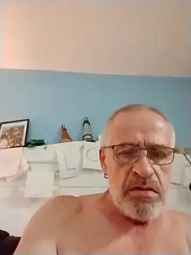 geilerschwanz64 online show from 4, 12, 2025