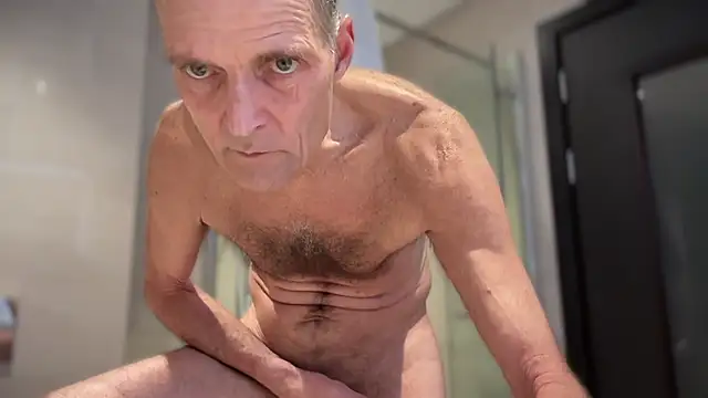 TowaFreespirit online show from 1, 1, 2025