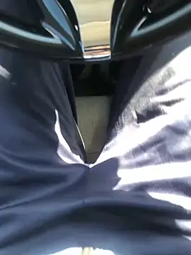 Snapshot of CrazyBoy95 chatting on 19, 2, 2025 CrazyBoy95 online show from 19, 2, 2025