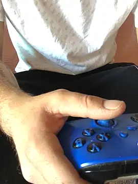 Snapshot of CrazyBoy95 chatting on 11, 10, 2025 CrazyBoy95 online show from 11, 10, 2025