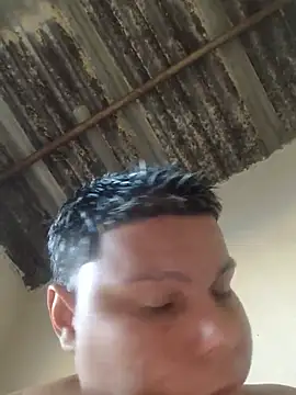 Snapshot of Bissexual3 chatting on 16, 7, 2026 Bissexual3 online show from 16, 7, 2026