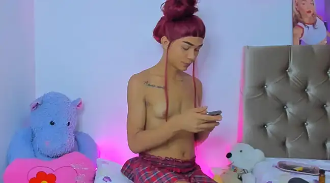 Snapshot of StassieBell chatting on 11, 2, 2025 StassieBell online show from 11, 2, 2025