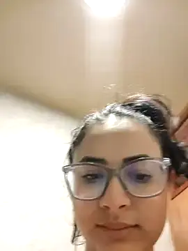 aleejhandraa online show from 23, 10, 2025