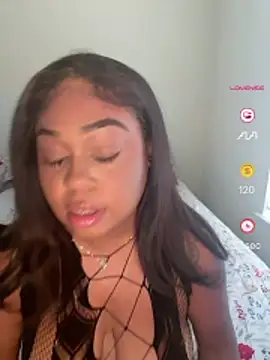 Snapshot of camiliaskye chatting on 20, 7, 2026 camiliaskye online show from 20, 7, 2026