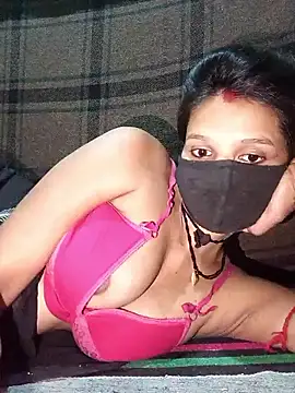 Hoty girl 143 online show from 6, 4, 2026