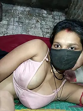 Snapshot of Hoty_girl_143 chatting on 10, 5, 2026 Hoty girl 143 online show from 10, 5, 2026