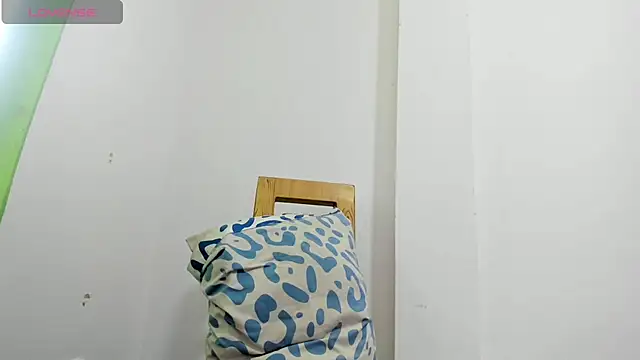 Snapshot of Kayla_sofip01 chatting on 8, 12, 2024 Kayla sofip01 online show from 8, 12, 2024