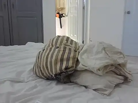 Snapshot of adele-33 chatting on 1, 3, 2025 adele-33 online show from 1, 3, 2025