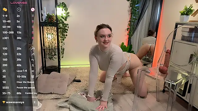 Lella Ryann  online show from 1, 2, 2025