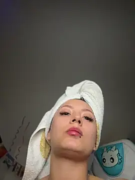 missycanoo online show from 7, 7, 2026