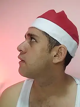 Snapshot of CRISTHIAN_GREY01 chatting on 4, 12, 2024 CRISTHIAN GREY01 online show from 4, 12, 2024