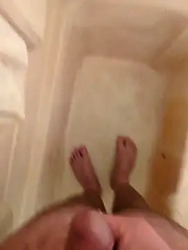 Snapshot of Cuminmyhands90 chatting on 8, 3, 2026 Cuminmyhands90 online show from 8, 3, 2026