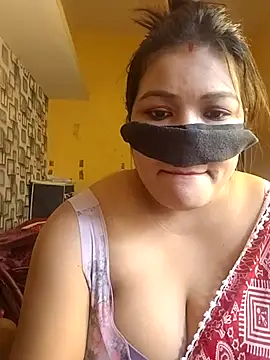 Radhikadavi879 online show from 24, 11, 2025