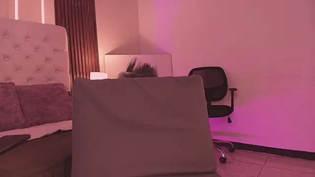 alisson sanders online show from 18, 2, 2026