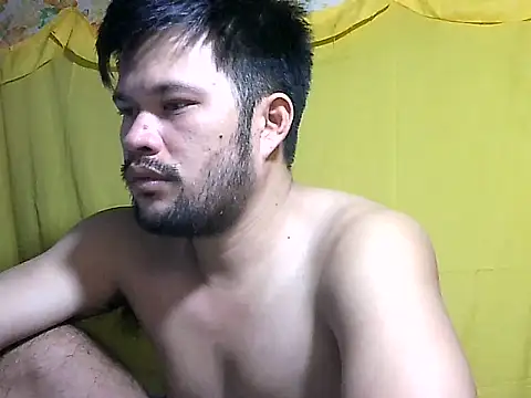 Snapshot of HairyHottestpinoyHandsome chatting on 25, 6, 2026 HairyHottestpinoyHandsome online show from 25, 6, 2026