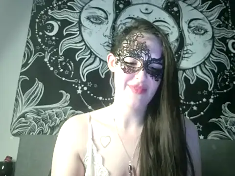 LexiSnowUK online show from 10, 2, 2025