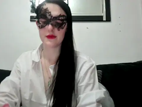 LexiSnowUK online show from 12, 3, 2025