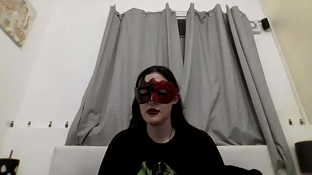 LexiSnowUK online show from 13, 12, 2025