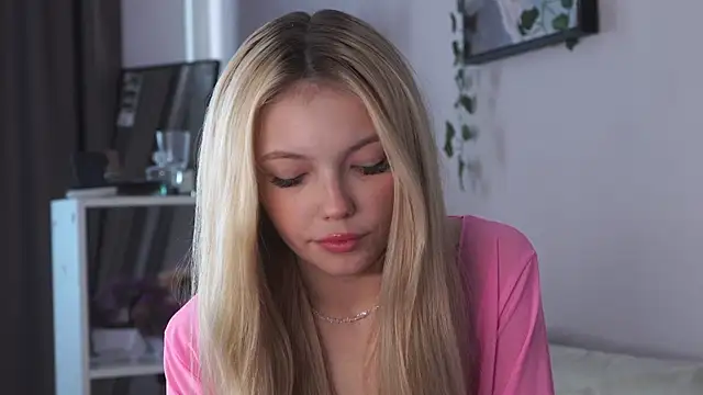 Snapshot of norakisses chatting on 10, 6, 2026 norakisses online show from 10, 6, 2026