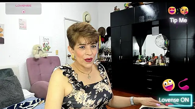 Angelina Stone 65 online show from 14, 1, 2026