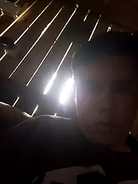 Snapshot of Mateus3040 chatting on 28, 9, 2025 Mateus3040 online show from 28, 9, 2025