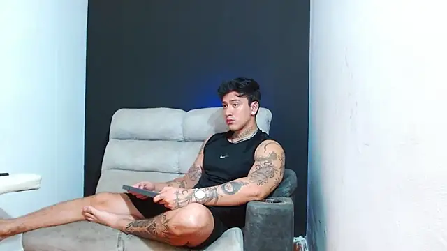 JUSTIN FULLER1 online show from 2, 8, 2026